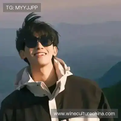 钟忱宝